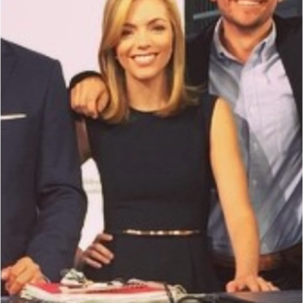 O’2nd Fitted Navy Structured Peplum Top - Size 0 - image 4